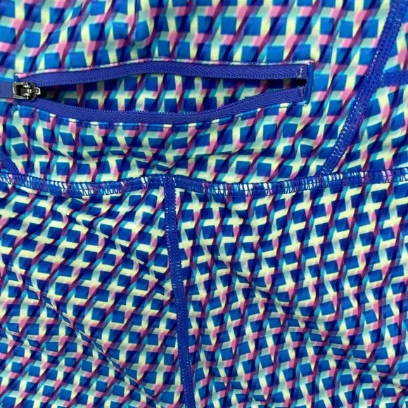 Athleta Vivid Sonar Ombré Capri Yoga Pants Leggings Size Small—Like New - Picture 6 of 9